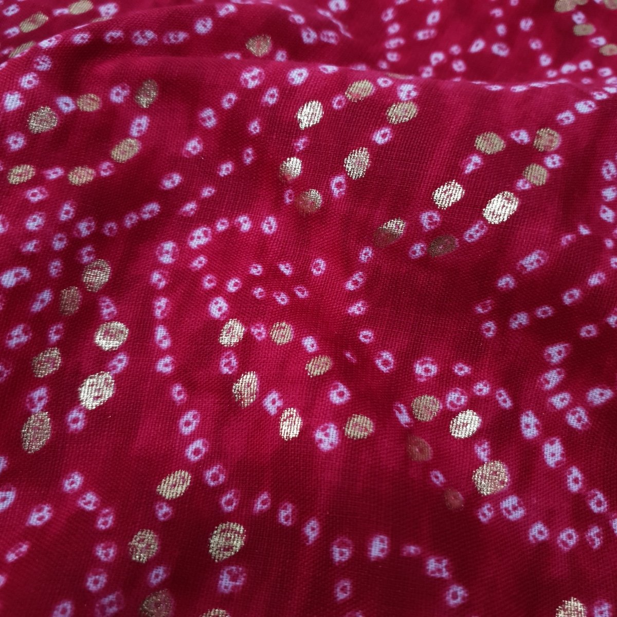 Unstitched Rani Bandhani Kurta Pyjama